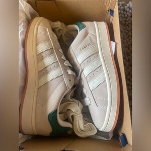 Adidas men’s or womenCream and Green  Adidas Campus
